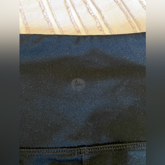 Black leggings with pockets - Picture 2 of 11